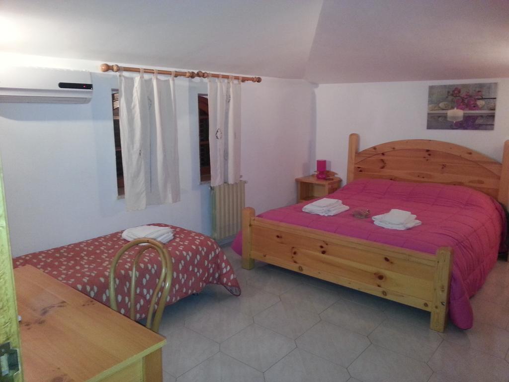 Villa Agriturismo La Sorgente Delle Madonie Polizzi Generosa Zimmer foto